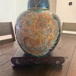 Vintage Frederick Cooper Ginger Jar w/birds and floral w/wood stand.